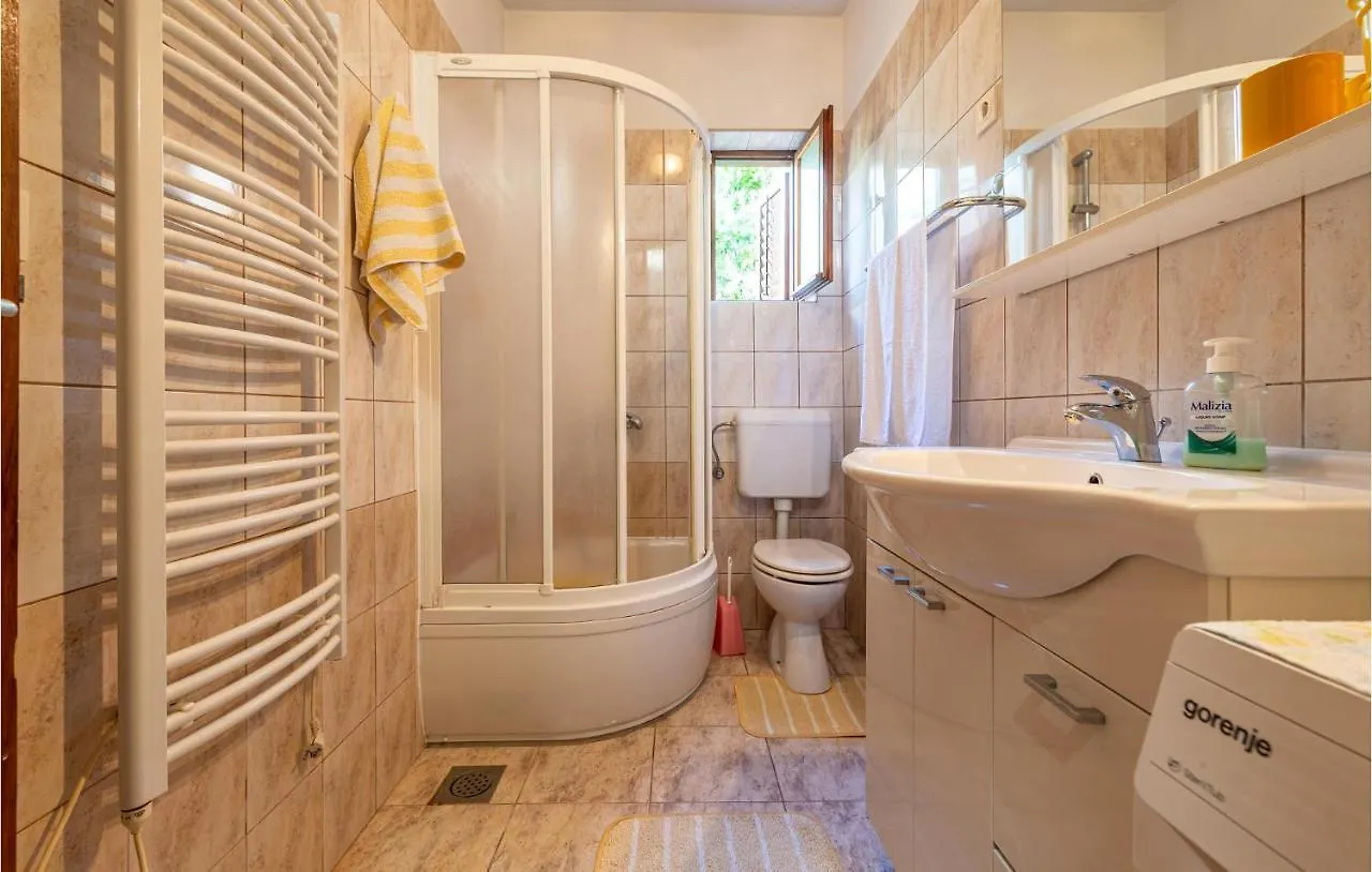Stunning Apartment In Zadar With Wifi 0*,  Kroatien